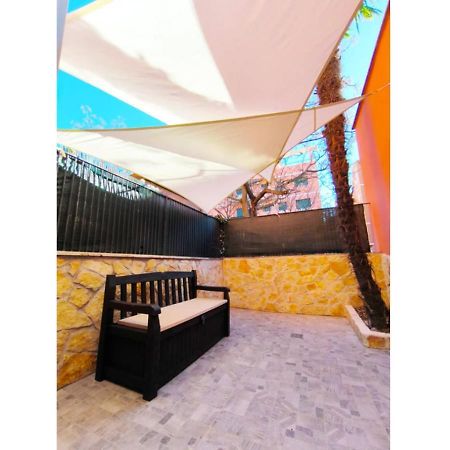 Апартаменты La Palmetta - Vicino Metro A Рим Экстерьер фото